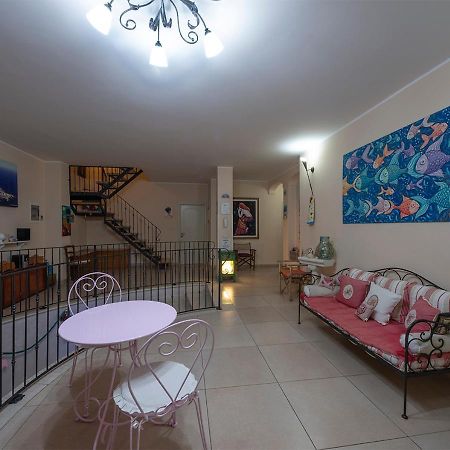 Bed and Breakfast Adua Art Castrignano del Capo Exterior foto