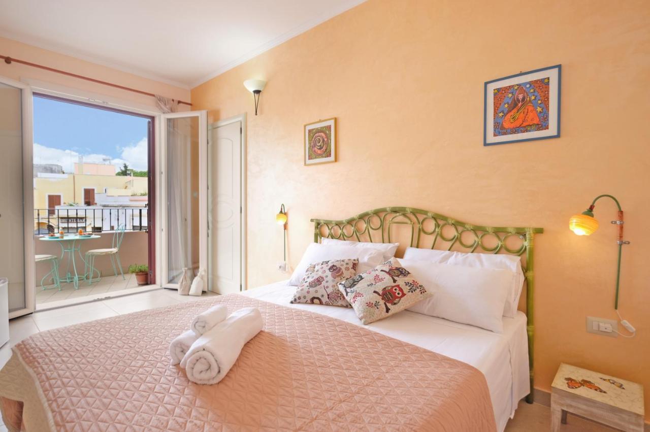 Bed and Breakfast Adua Art Castrignano del Capo Exterior foto