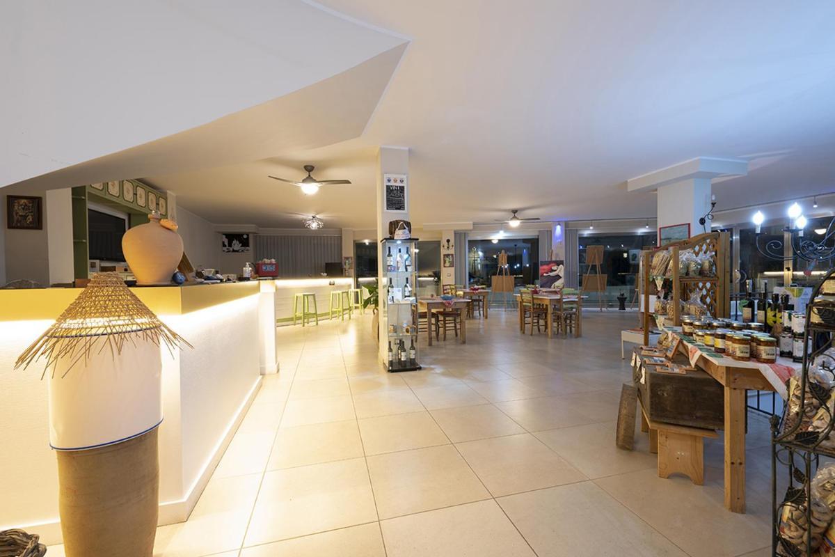 Bed and Breakfast Adua Art Castrignano del Capo Exterior foto