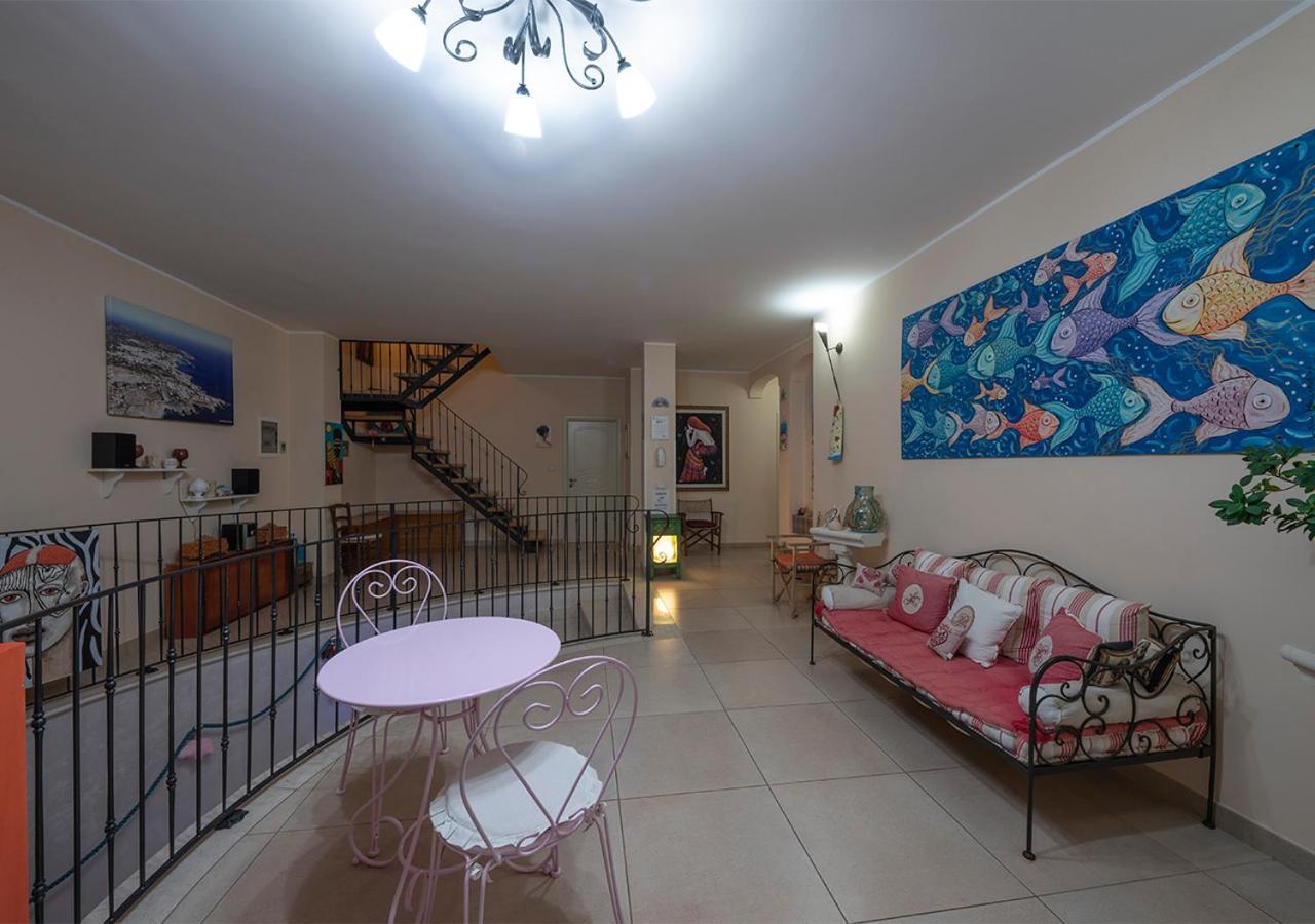 Bed and Breakfast Adua Art Castrignano del Capo Exterior foto