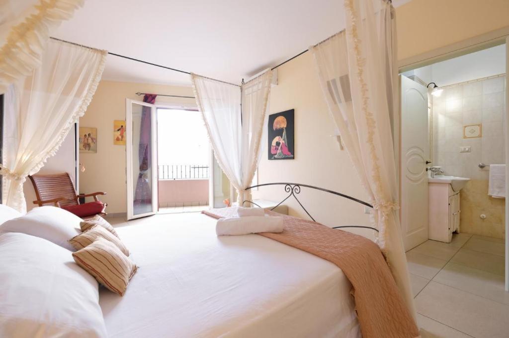 Bed and Breakfast Adua Art Castrignano del Capo Exterior foto